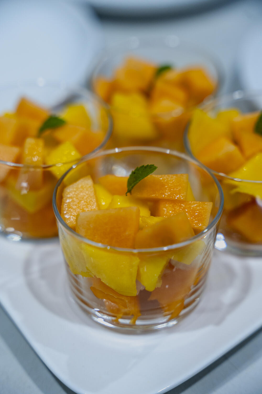 Service Fraîcheur, verrine de fruits tropicaux